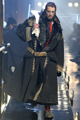 John Galliano / - 2011-2012